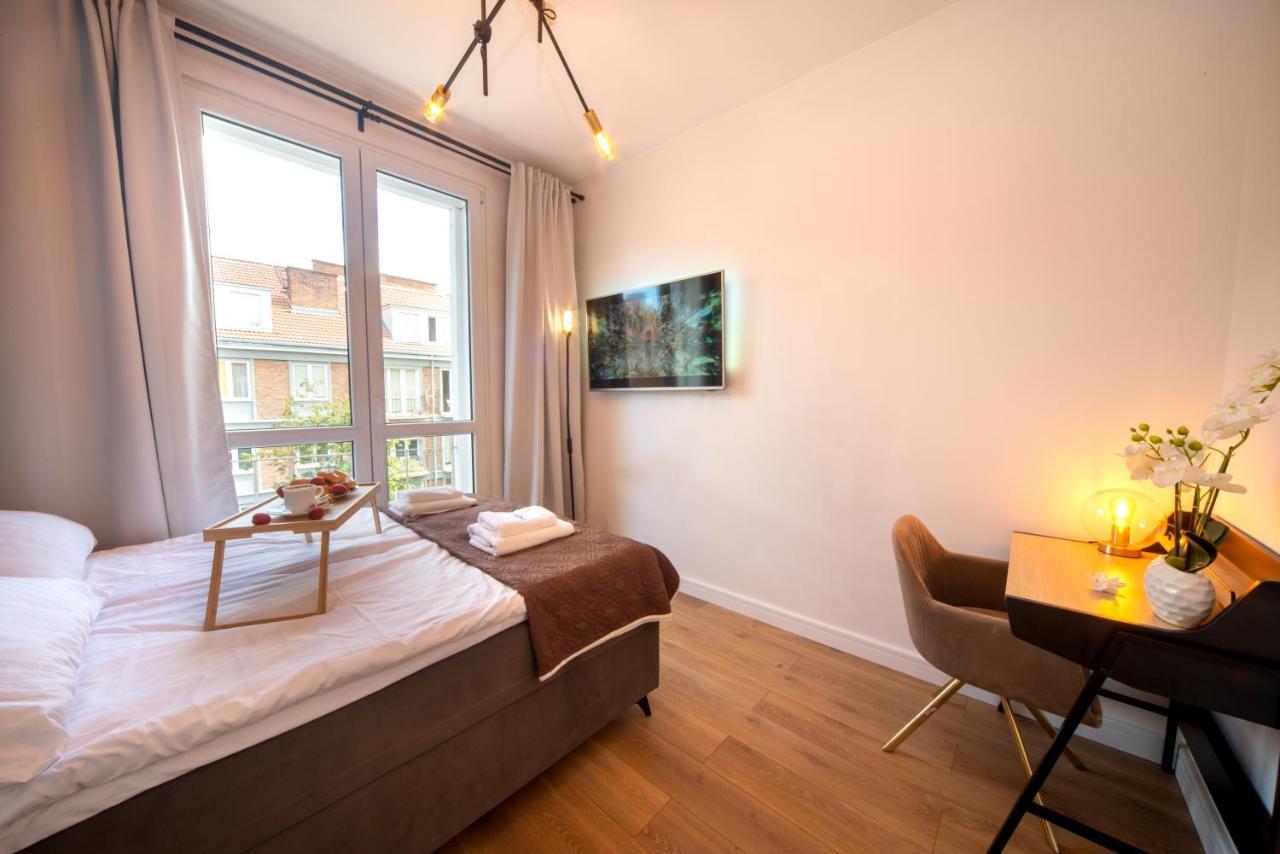 Maya'S Flats & Resorts 61 - Most Milosci Gdansk Bagian luar foto