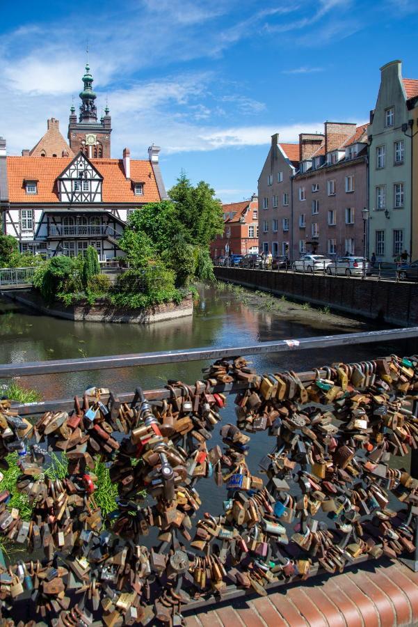 Maya'S Flats & Resorts 61 - Most Milosci Gdansk Bagian luar foto